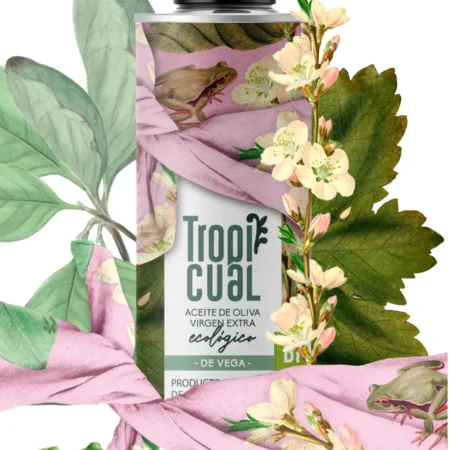 Künstlerische Collage des Tropicual de Vega Olivenöls, umgeben von Illustrationen eines grünen Laubfroschs, rosa Blütenzweigen und grünen Blättern auf weißem Grund.